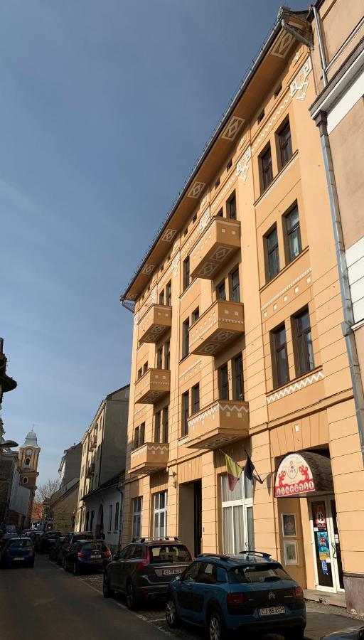 1900 Vetus Central Apartment Cluj-Napoca Buitenkant foto